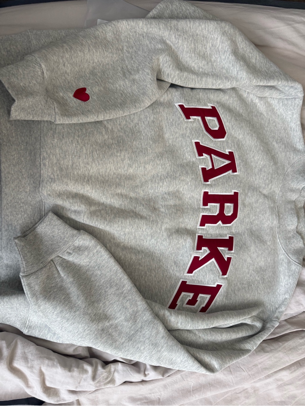 Parke L/Xl Grey Crewneck Sweatshirt With Red Lettering